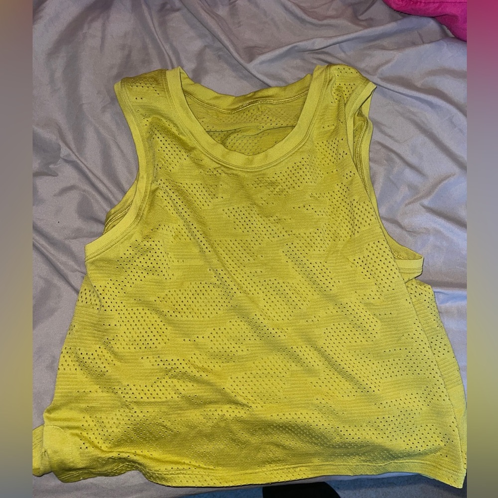 Lululemon tank